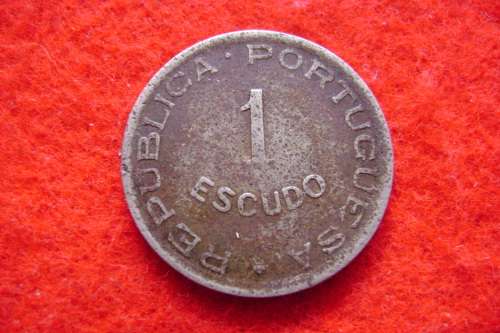 Mozambique  1 Escudo  1950