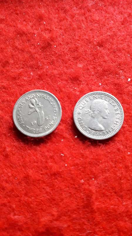 Rhodesia  & Nyasaland   3 pence 1957