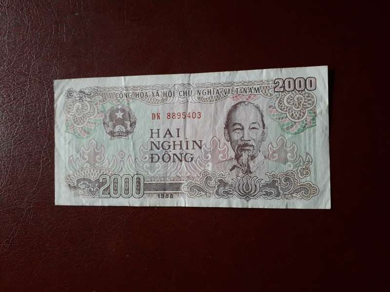 Vietnam  2000 Dong