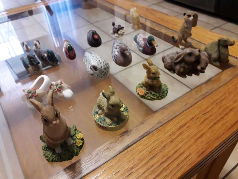 Combination figurines combo  18x  (wood / plastic / porcelain)