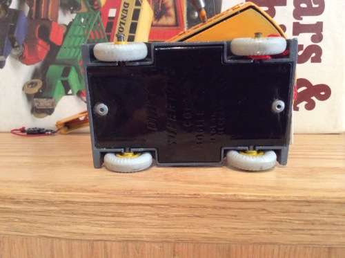 DINKY SUPERTOYS COLES MOBILE CRANE