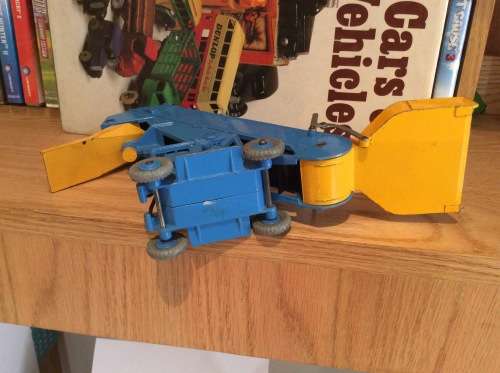 DINKY TOYS  ELEVATOR LOADER