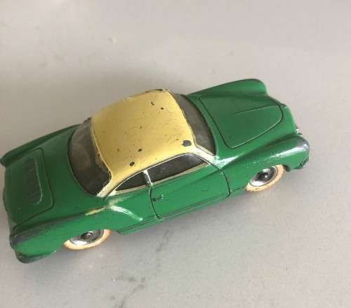 MECCANO DINKY TOYS VOLKSWAGEN KARMANN GHIA COUPE