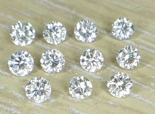1.00ct Lot Sparkling Natural Diamonds,Massive Savings, No Reserve