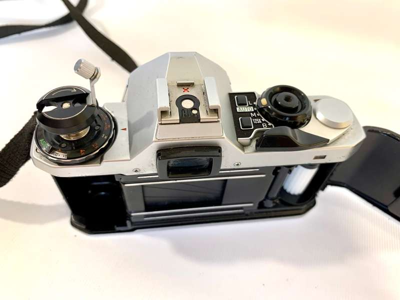 Pentax ME Super SLR 35mm Film Camera Body (parts or repair)