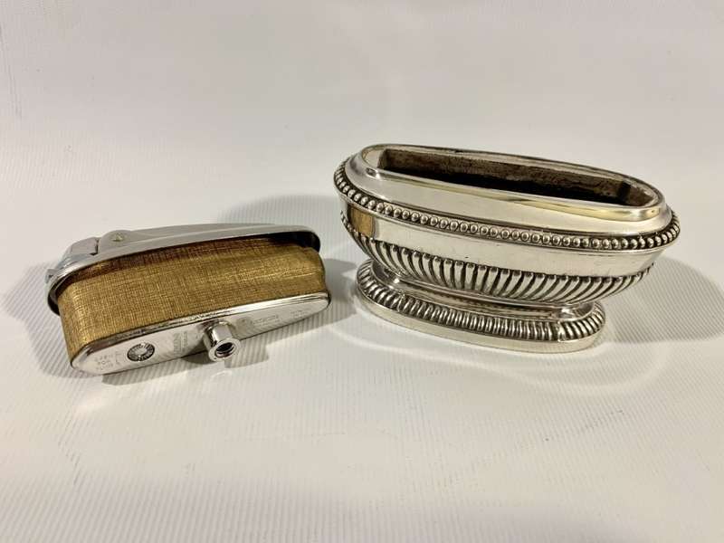 Silver Plated Ronson Queen Anne Table Lighter