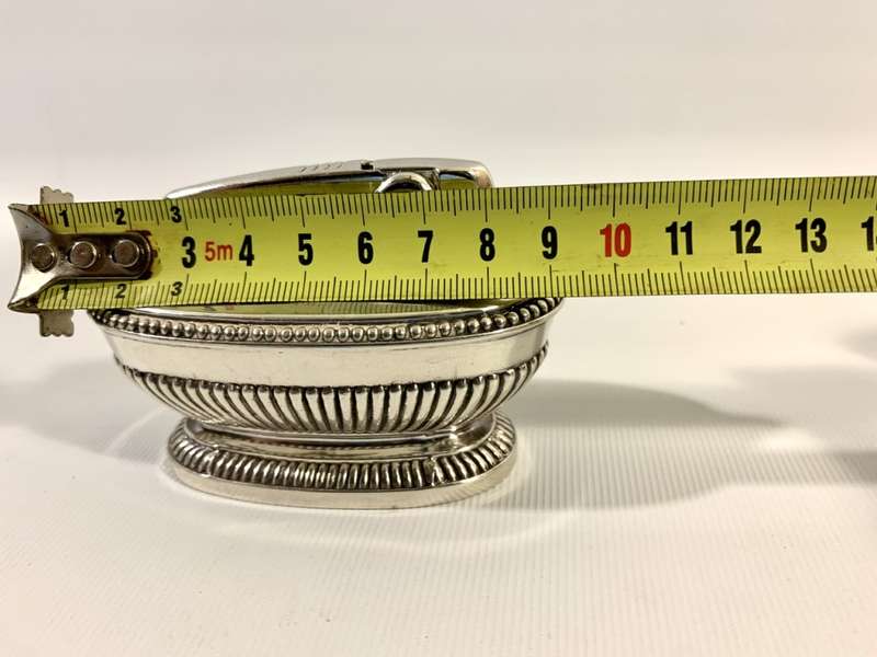 Silver Plated Ronson Queen Anne Table Lighter