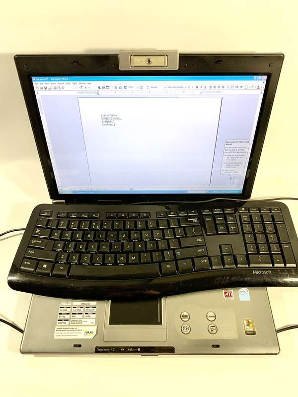 ASUS F5RL Laptop