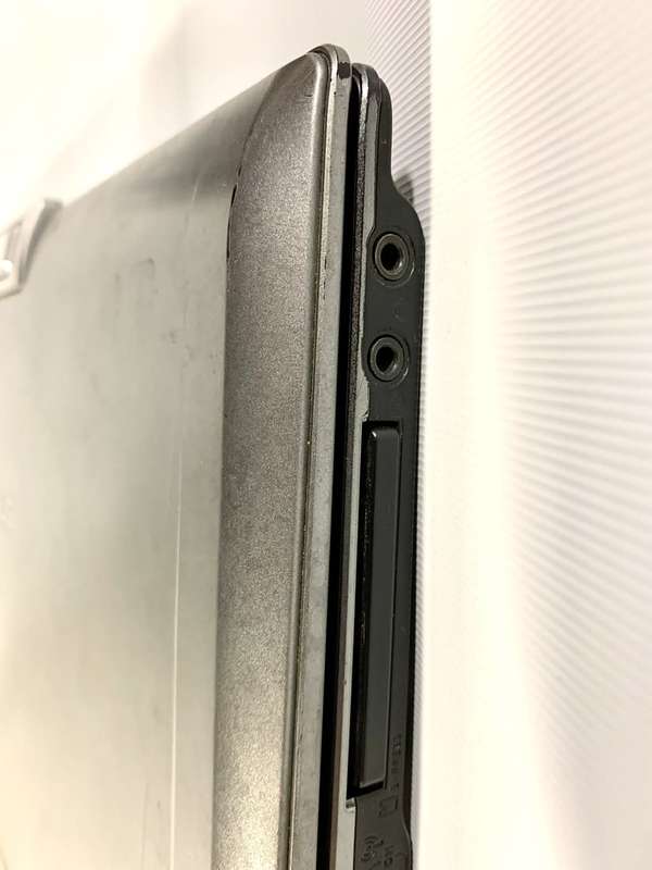 ASUS F5RL Laptop