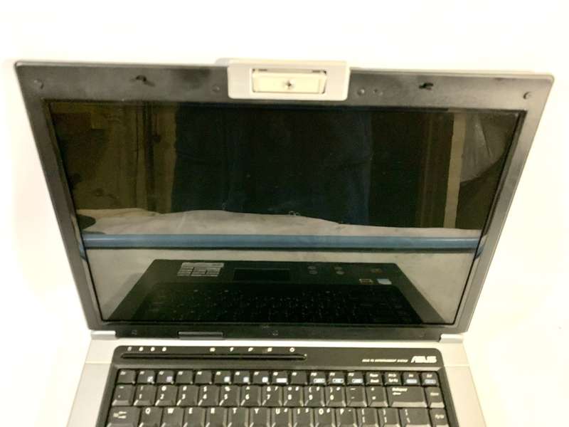 ASUS F5RL Laptop
