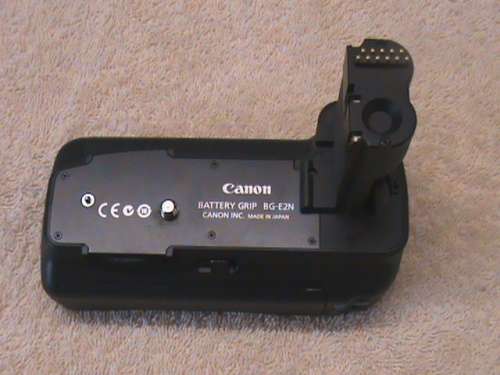 Canon BG - EZN battery grip for canon 40D 30D 20D