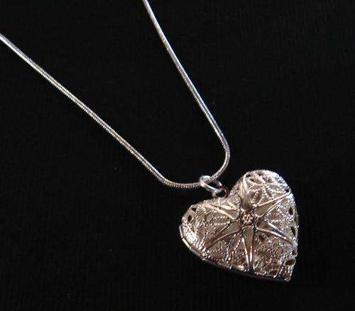 * 925 Silver Heart Locket with 52cm Silver Snake chain*