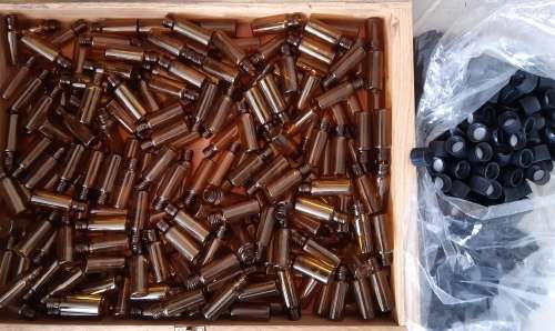 ** Bulk Lot - 220 x 5ml Amber Vial Glass bottles plus black caps **