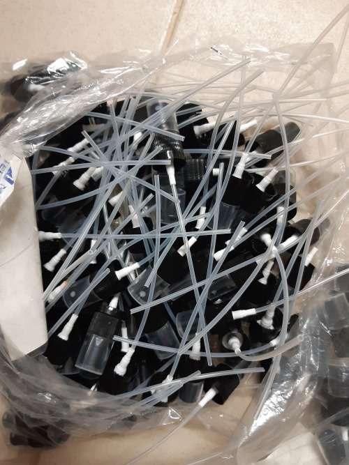 ** Bulk Lot - 116 x Black spray caps for 20 ml bottles **