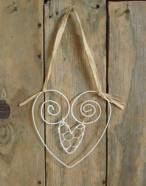 *** Crazy Wednesday Sale - Cute Wire Heart ***