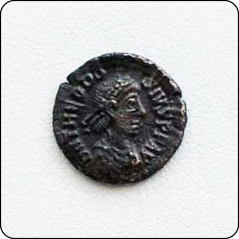 Roman coin Theodosius II 379 - 395