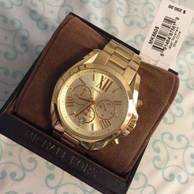 Authentic, Brand New Michael Kors Women's Bradshaw Gold-Tone Watch MK5605
