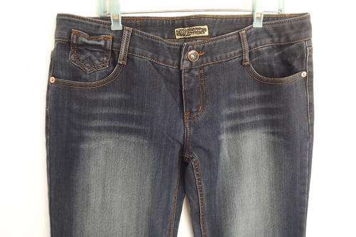 Brand new Bootleg @t9 Jeans Size 36 - Relist