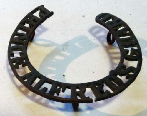 Prince Alfred Guard Brass Shoulder Title 1903 - 1914  Owen #48