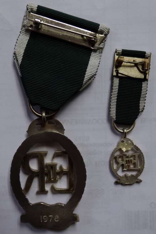 ## Royal Naval Decoration with Miniature ##