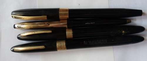 4 Sheaffer;s Pens one with 14Kt Nib