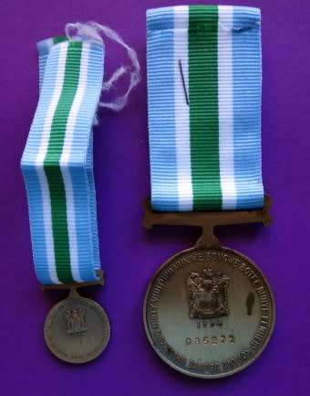 1994 Unitas Medal with Miniature