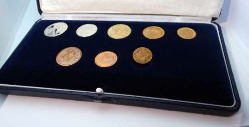 1993 South African Proofset. Box average