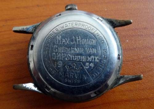 34 mm men's WWII period MARVIN automatic  wristwatch. Works. Restoration or Spares