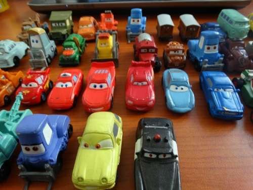 38 Disney Cars Die cast and Plastic Characters