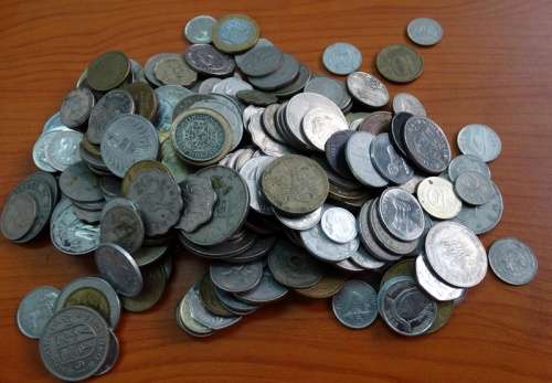 1kg of world coins no SA or Copper coins B