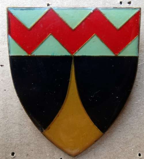 SADF Regiment Vaal River Flash. 2 Pins intact (11)