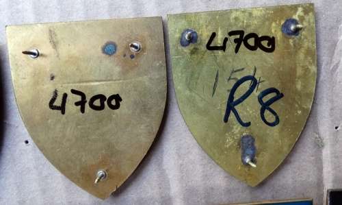 Pair Of SADF 17 Reception Depot Flash. Pins intact (62)