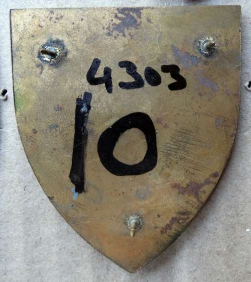 SADF SA  Military Intelligence College HQ Flash. Pins intact (67)