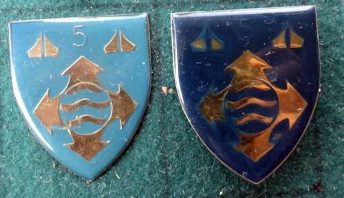 Pair of 5 Base Ordinance  Depo Flashes . Pins Intact (9)