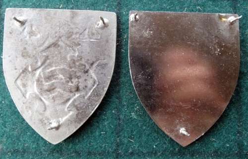 Pair of 5 Base Ordinance  Depo Flashes . Pins Intact (9)