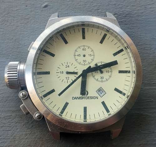 DanishDesign  Mens Wrist  Watch . Needs Battery (Q10)