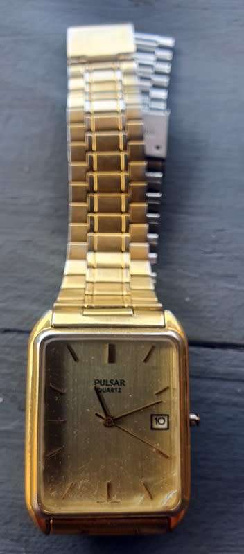 Pulsar Mens Wrist Watch Needs Battery (Q18)