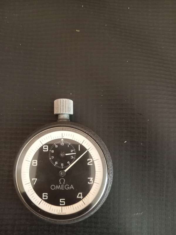 Omega Stop Watch. For spares or Restoration. Second hand pin broke off.