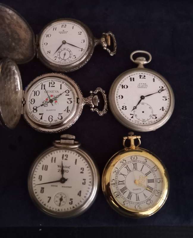 5 Quartz Pocket Watches Untested so take as not working.
