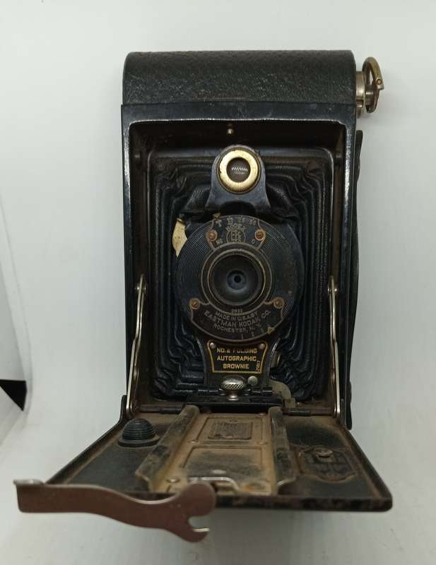 Kodak No 2 Folding Autographic Brownie with Leather case