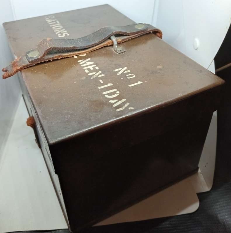 Rare WW2 Metal Rations tin 22.5cm x11.5cm. With Two pouches