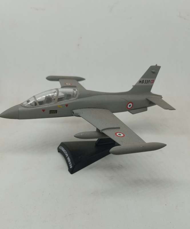 F-86F Sabre - Aermacchi Mb339 Airplanes