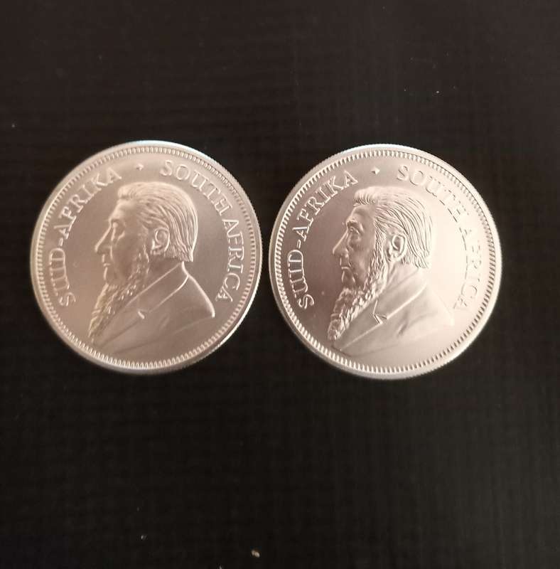 Two 2019 Uncirculated 1 Onz Silver Krugerrand.