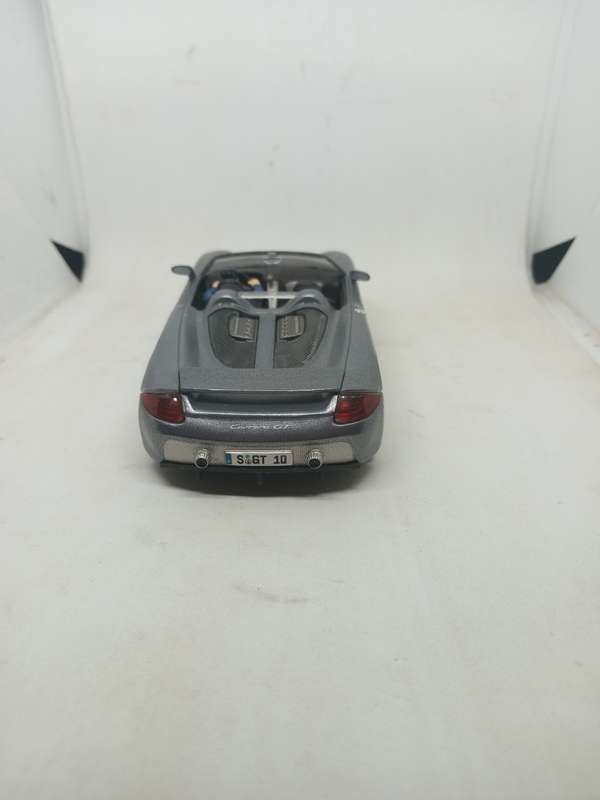 Porche Carrera Evolution Scalextric. Tires Good