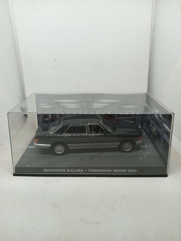 Mercedes s- Class - Tomorrow never Dies 007 Edition. Sealed with book