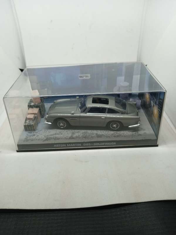 Aston Martin DB5 Gold Finger 007 Edition Sealed