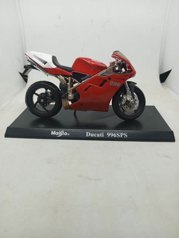 Maisto Ducati 996SPS Die cast Motorbike