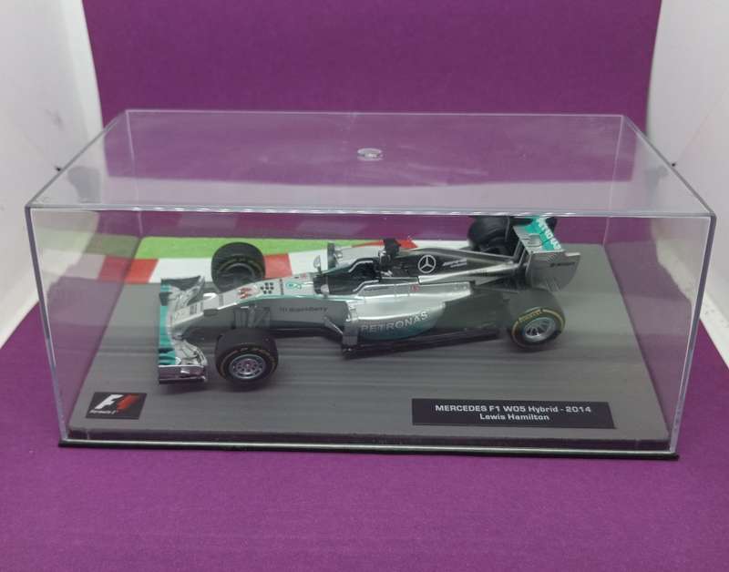 Mercedes F1 W05 Hybrid die-cast model car - 2014  - Lewis Hamilton- scale 1/43