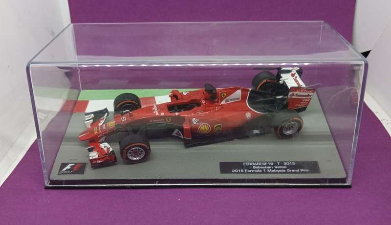 Ferrari SF15 T die-cast model car - 2015 - Sebastian Vettel- scale 1/43