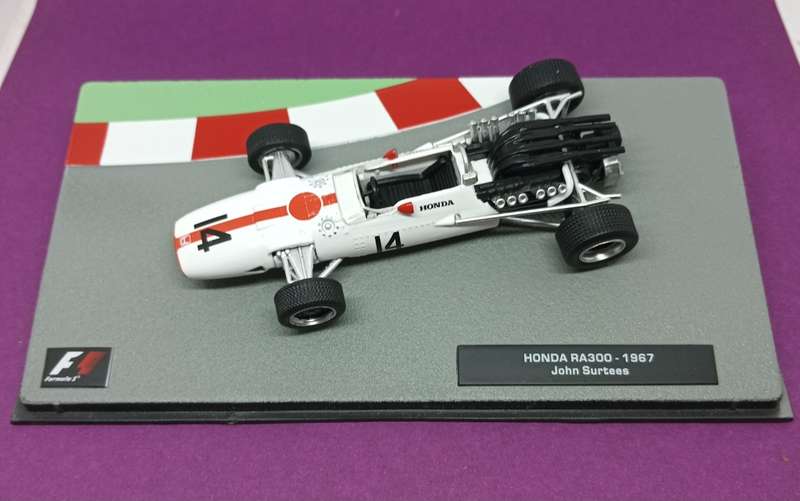 Honda RA106 die-cast model car - 2006 - Jenson Button - scale 1/43